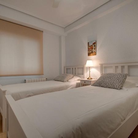 Beds & Breaks Ferrero Apartamento Valência Exterior foto